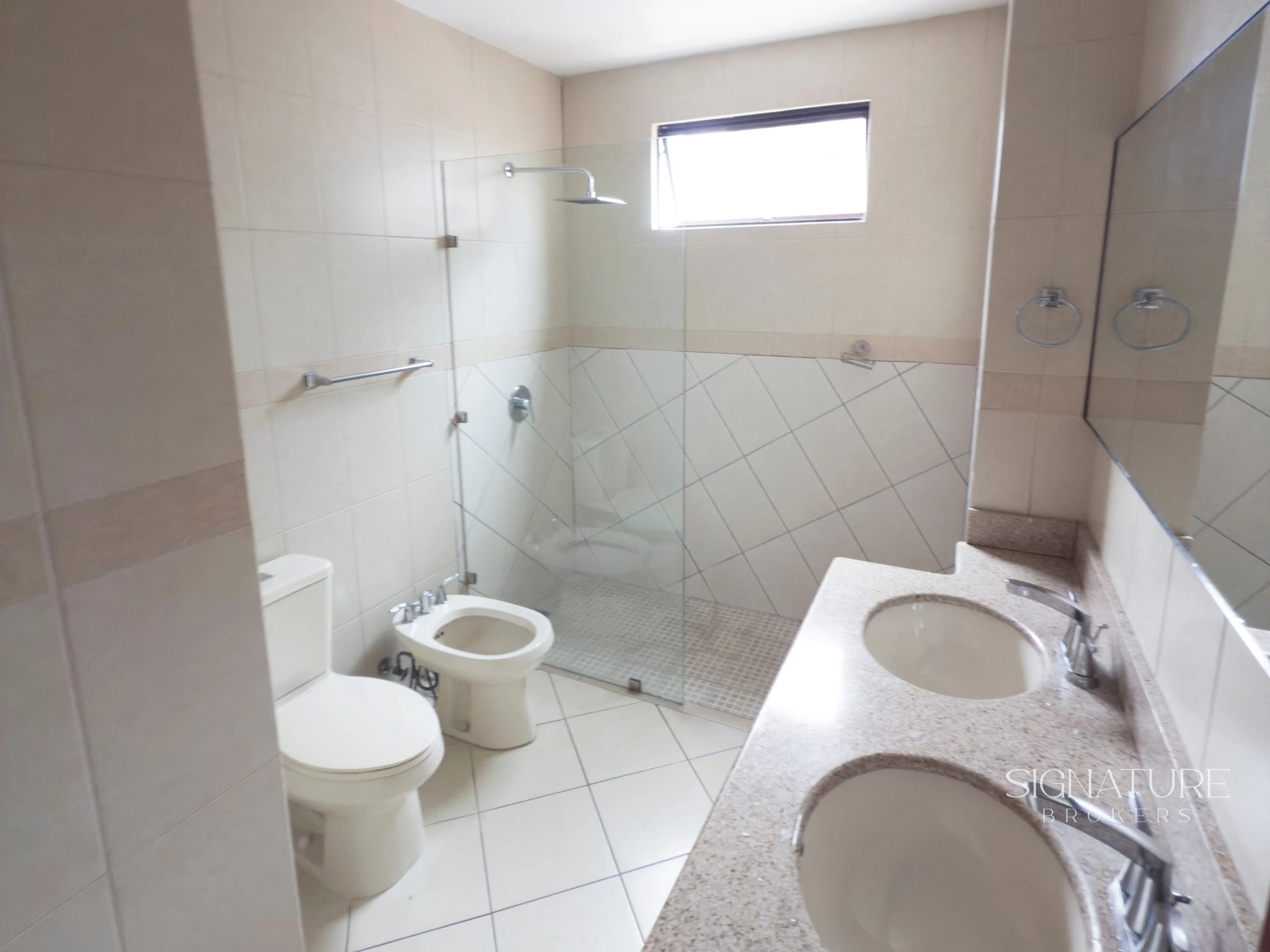 Apartamento en venta - Real de la Villa, zona 10 — Apartamento en Venta en Real de la Villa, Zona 10, Guatemala, Ciudad — foto 9 de 9
