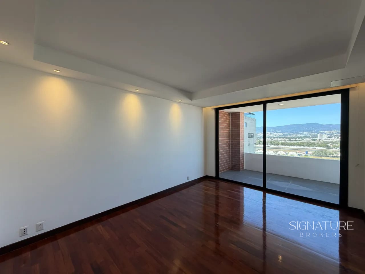 Apartamento en Venta - Lantana zona 14 — Apartamento en Venta en Lantana, Zona 14, Guatemala, Ciudad — foto 2 de 16