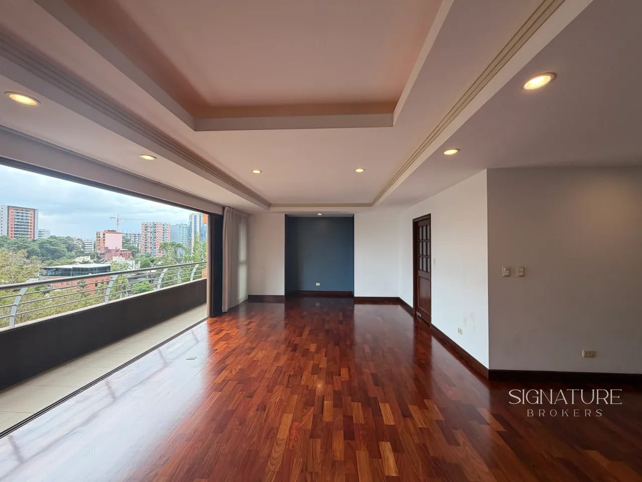 Apartamento en Renta - Santa Maria Z.10 — Apartamento en Alquiler en Zona 10, Guatemala, Ciudad — foto 8 de 15