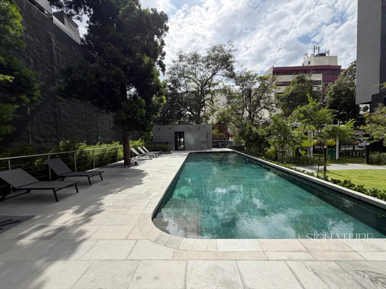 Apartamento en Renta - Ferre Díez Z.10 — Apartamento en Alquiler en Zona 10, Guatemala, Ciudad — foto 12 de 14