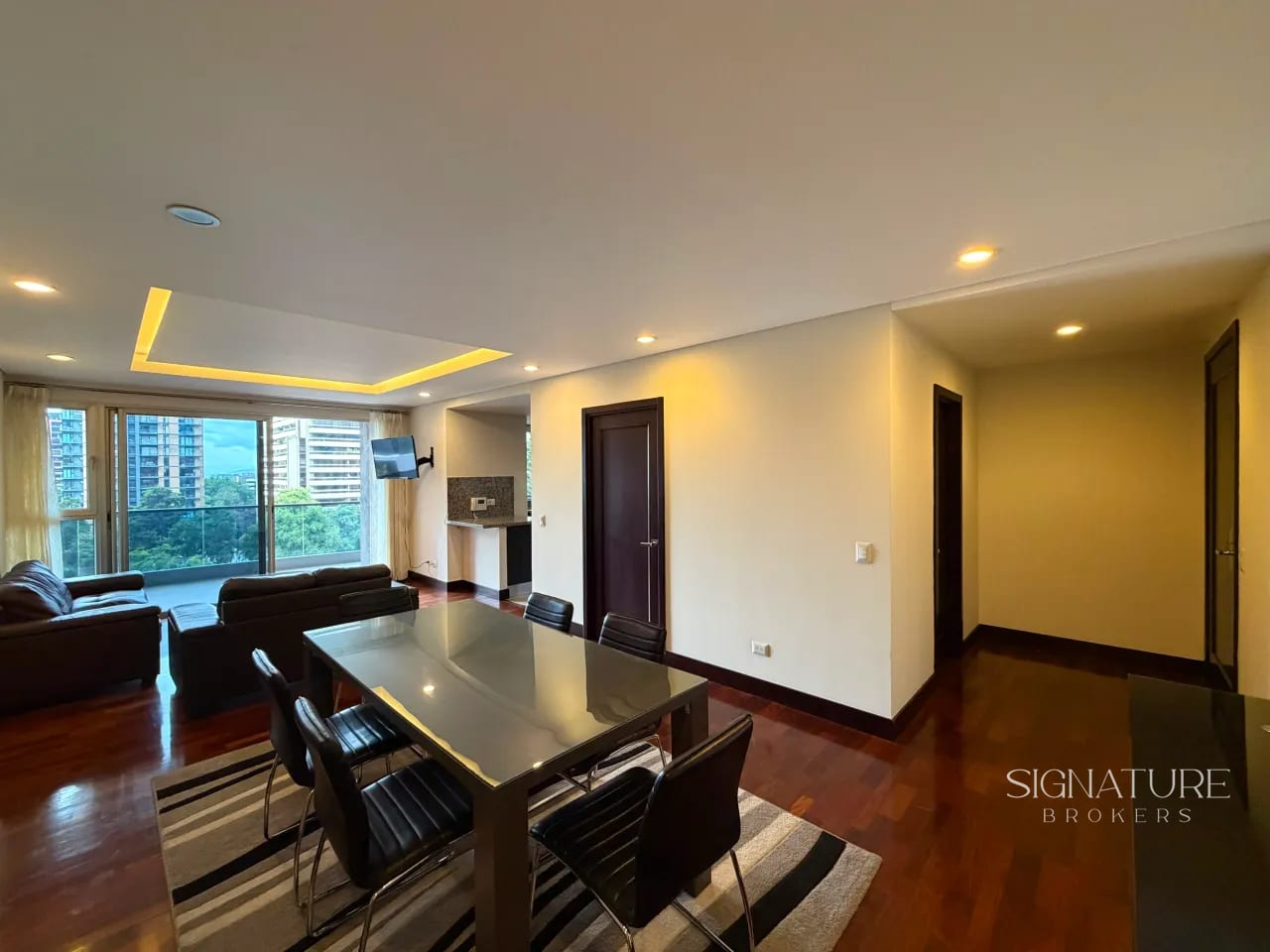 Apartamento en Renta - Santa Sofía zona 10 — Apartamento en Alquiler en Zona 10, Guatemala, Ciudad — foto 7 de 10