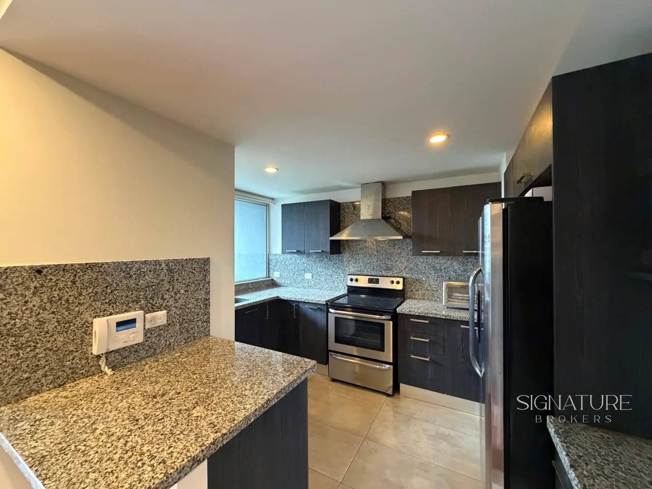 Apartamento en Renta - Santa Sofía zona 10 — Apartamento en Alquiler en Zona 10, Guatemala, Ciudad — foto 8 de 10