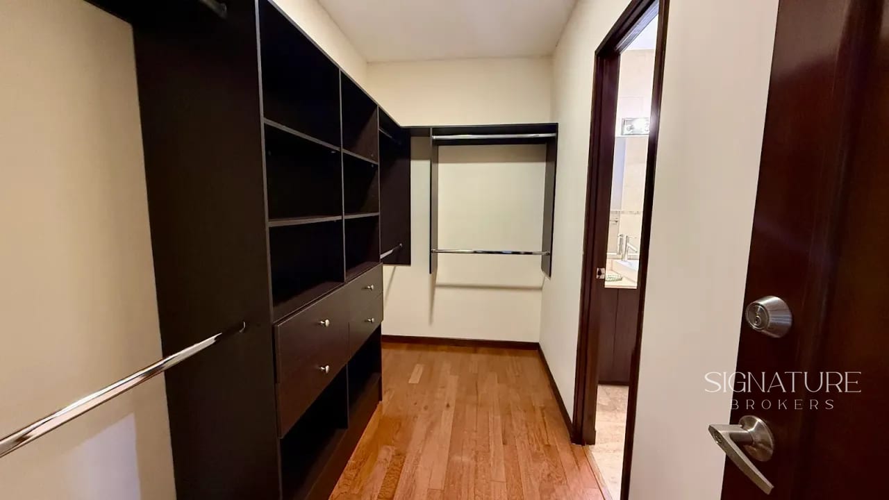 Apartamento en Venta con Jardín – Plenum Z.14 — Apartamento en Venta en Plenum 14, Zona 14, Guatemala, Ciudad — foto 11 de 16