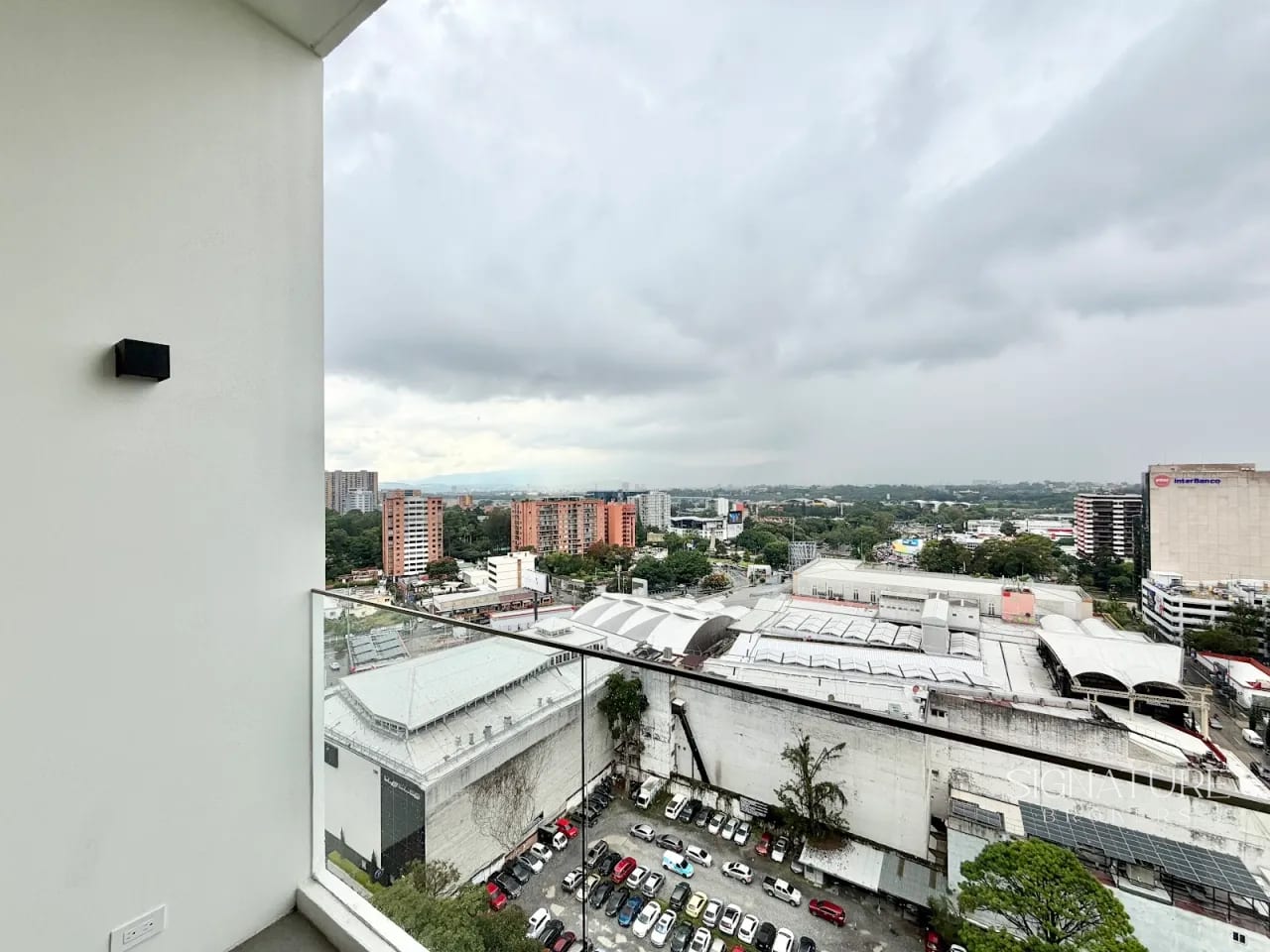 Apartamento en Venta – Atarah Z.10 — Apartamento en Venta en Atarah, Zona 10, Guatemala, Ciudad — foto 4 de 8
