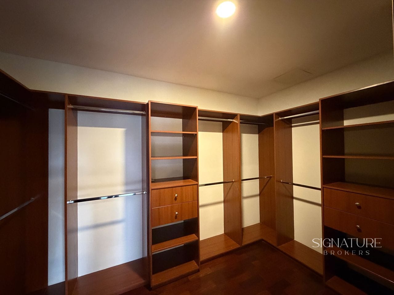 Apartamento en Renta - Santa Maria Z.10 (copia) — Apartamento en Alquiler en Zona 10, Guatemala, Ciudad — foto 12 de 17