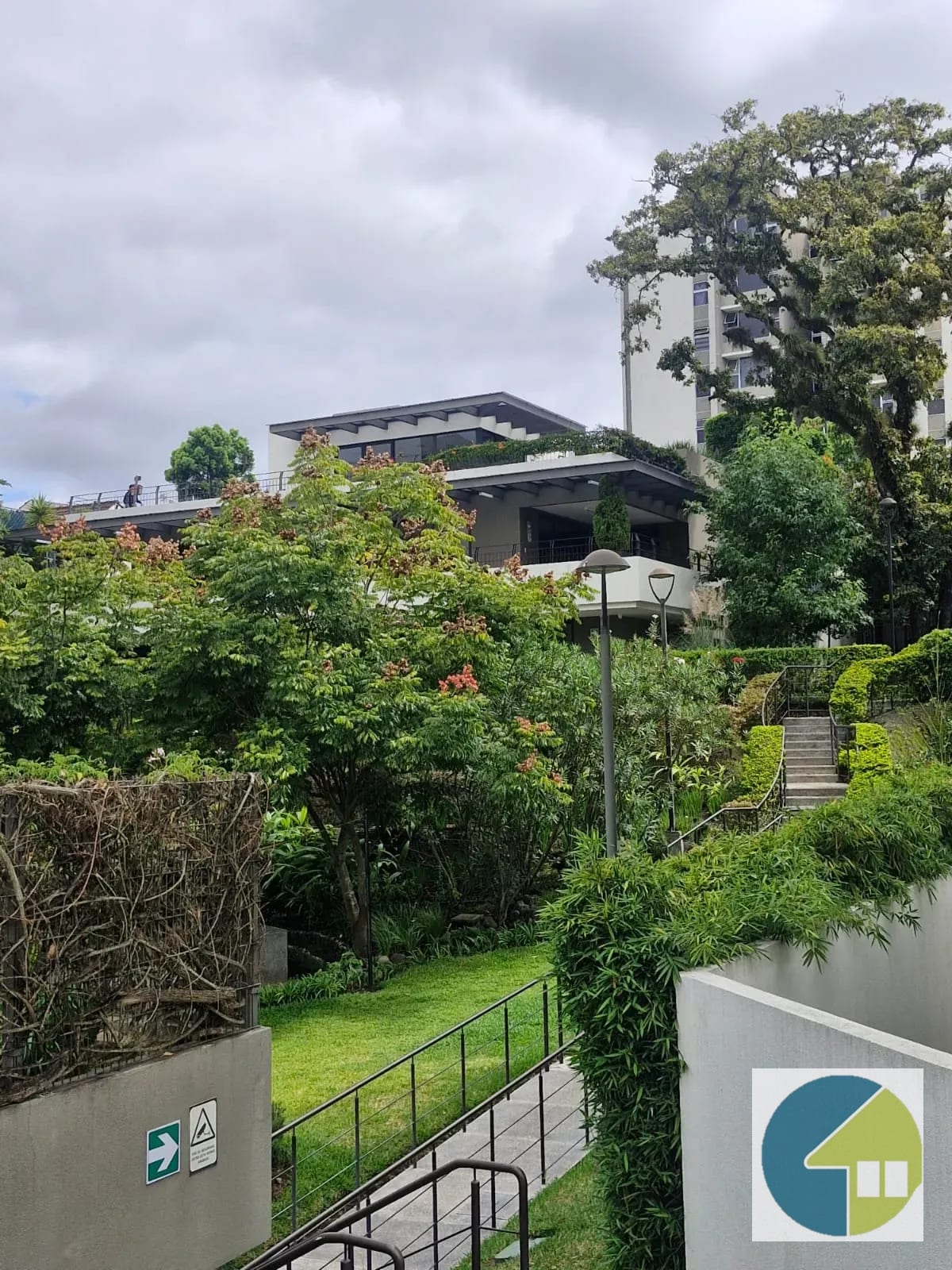 ¡tu Nuevo Hogar Te Espera en Condado el Naranjo! — Apartamento en Venta en Condado Naranjo, Zona 4 Mixco, Guatemala, Ciudad — foto 1 de 16