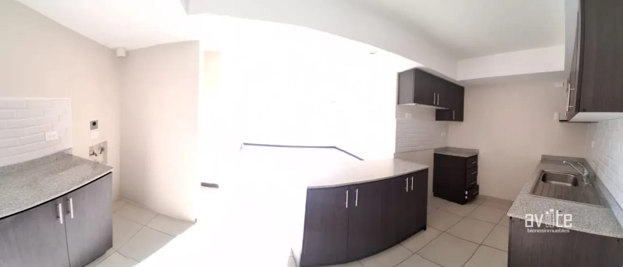 Condado Naranjo, Torres Alegria. Apartamento en nivel 2. Q5,800.00 con mantenimientos incluido — Apartamento en Alquiler en Condado Naranjo, Zona 4 Mixco, Guatemala, Ciudad — foto 6 de 17
