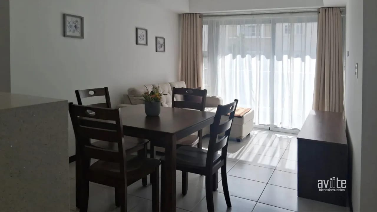 Condado Noranjo, Serena. Apartamento equipado — Apartamento en Alquiler en Condado Naranjo, Zona 4 Mixco, Guatemala, Ciudad — foto 1 de 10