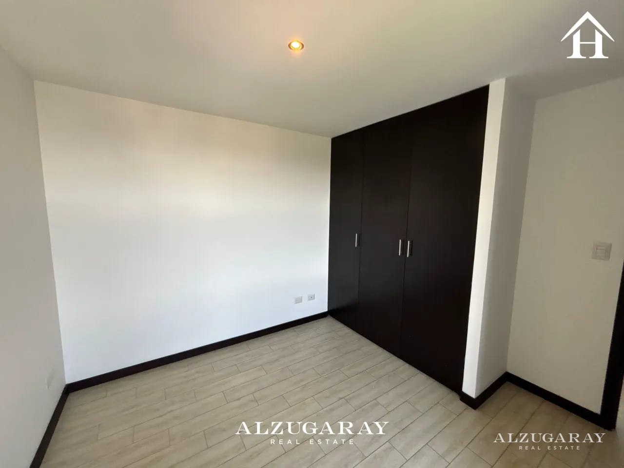 APTO AMPLIO C/ VISTA -2 HAB / TORRE 360, Z. 15 — Apartamento en Venta en Torre 360°, Zona 15, Guatemala, Ciudad — foto 6 de 10