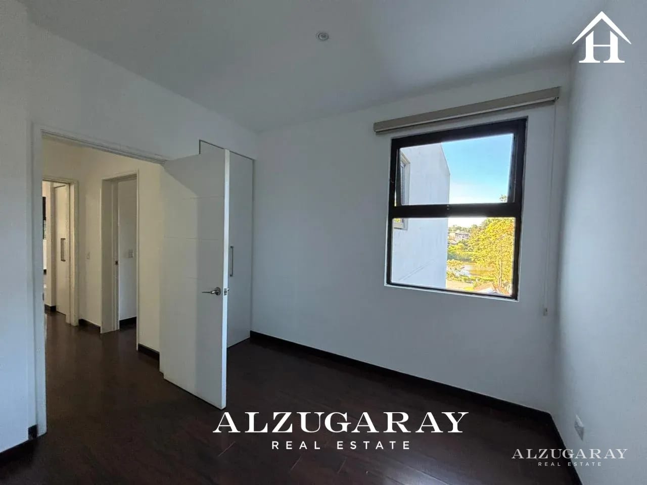 Apto Moderno C/ Amplio Balcón - 3 Hab./ Laguna del Bosque — Apartamento en Venta en Santa Catarina Pinula, Guatemala, Ciudad — foto 8 de 9
