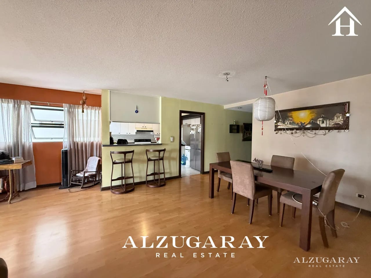 APTO. P/ REMODELAR - EDIFICIO EN ZONA 14 — Apartamento en Venta en Zona 14, Guatemala, Ciudad — foto 4 de 9