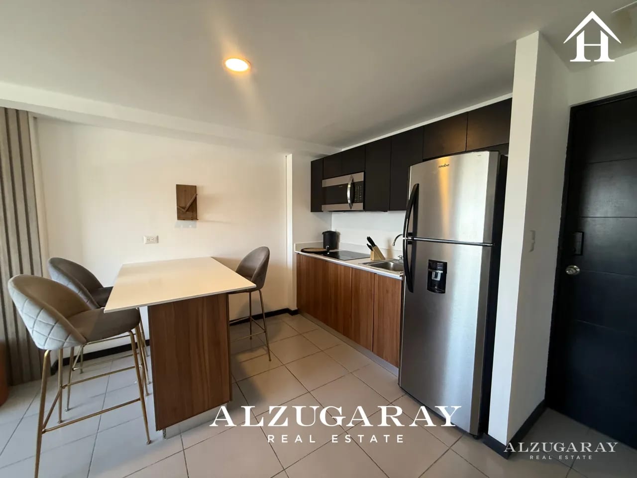 Apartamento Amueblado en Venta | 2 Hab. | Edificio Meraki 14, Zona 14 — Apartamento en Venta en Zona 14, Guatemala, Ciudad — foto 3 de 8
