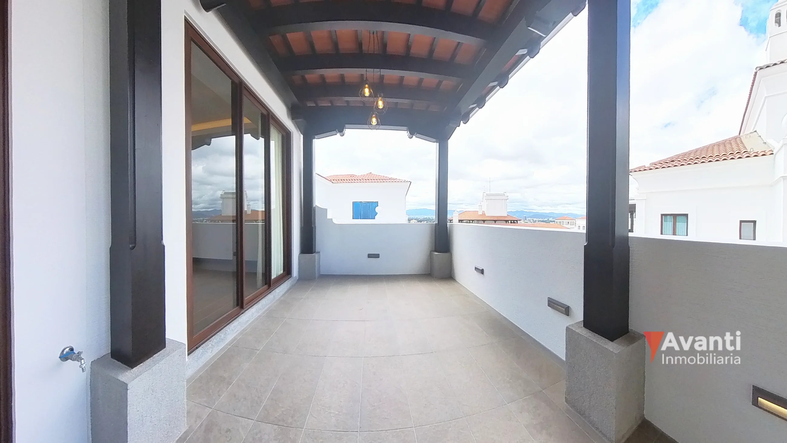 ALQUILER LINDO APARTAMENTO CON TERRAZA EN LIRIOS DE CAYALA ZONA 16 - 1