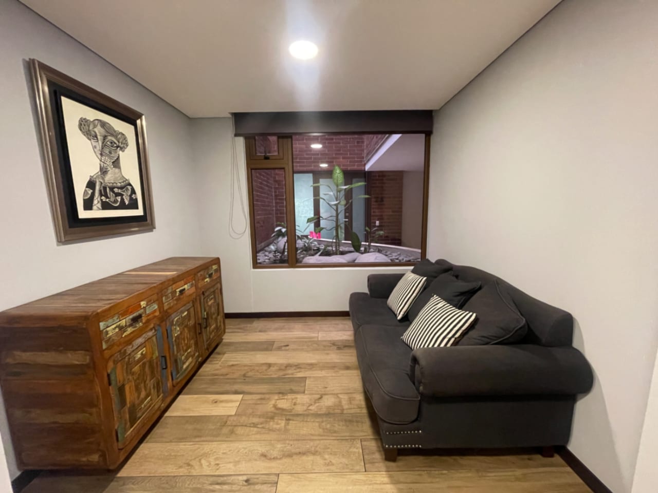 Zona 14, Apartamento Venta 240 MTS2, 2 Dormitorios, 2 Parqueos — Apartamento en Venta en Zona 14, Guatemala, Ciudad — foto 5 de 12