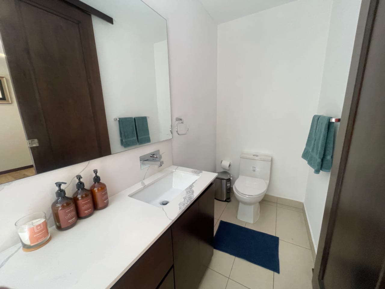 Zona 14, Apartamento Venta 240 MTS2, 2 Dormitorios, 2 Parqueos — Apartamento en Venta en Zona 14, Guatemala, Ciudad — foto 9 de 12