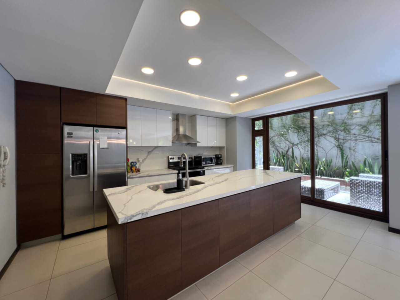 Zona 14, Apartamento Venta 240 MTS2, 2 Dormitorios, 2 Parqueos — Apartamento en Venta en Zona 14, Guatemala, Ciudad — foto 3 de 12