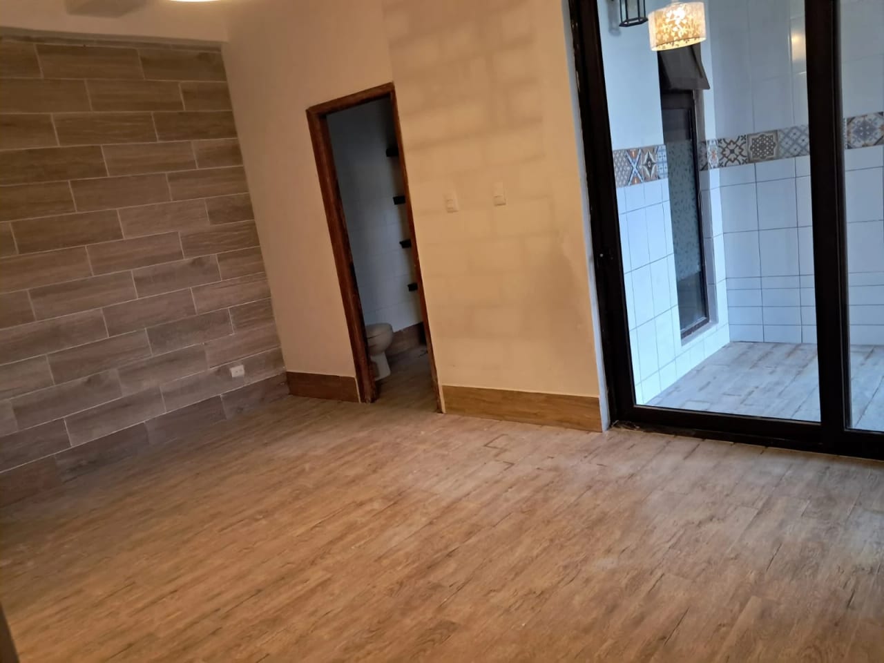 ALQUILO APARTAMENTO CON PRECIOSA VISTA EN BELLAS LUCES — Apartamento en Alquiler en Santa Catarina Pinula, Guatemala, Ciudad — foto 10 de 10