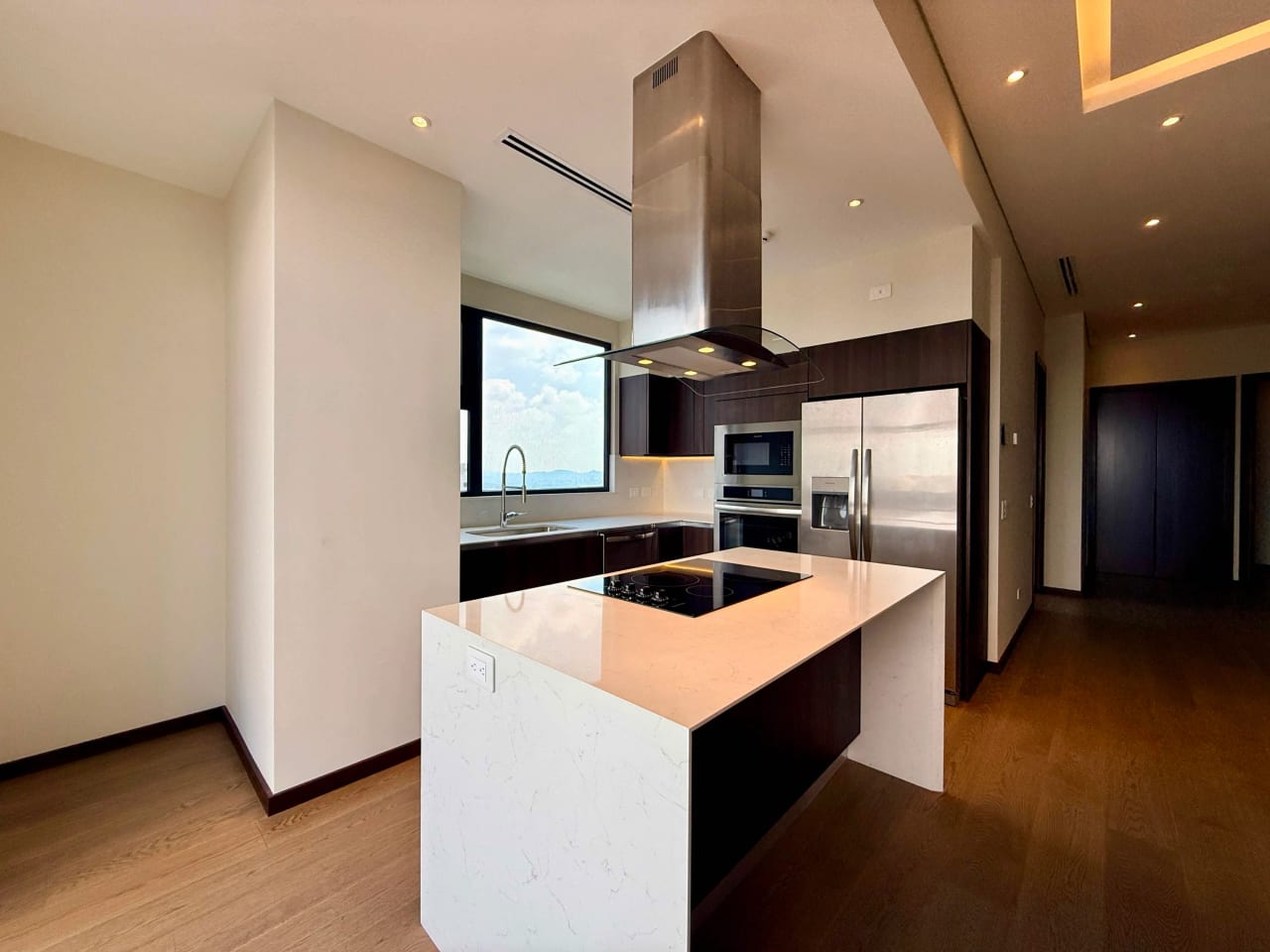 Vendo apartamento para estrenar en Santa Sofia 7ma zona 10 — Apartamento en Venta en Zona 10, Guatemala, Ciudad — foto 16 de 17