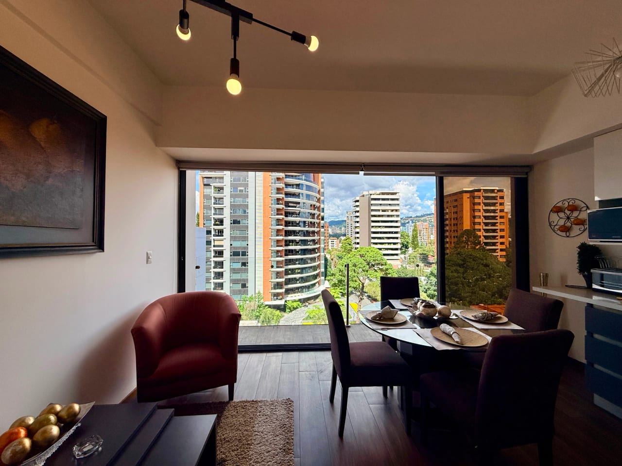 Apartamento en venta en Casa Clara zona 10 — Apartamento en Venta en Zona 10, Guatemala, Ciudad — foto 3 de 17