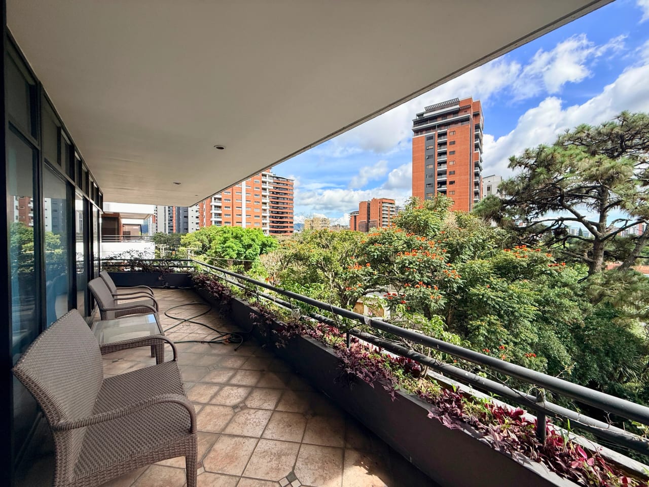 Apartamento en venta en L'excellence zona 14 — Apartamento en Venta en Zona 14, Guatemala, Ciudad — foto 5 de 17