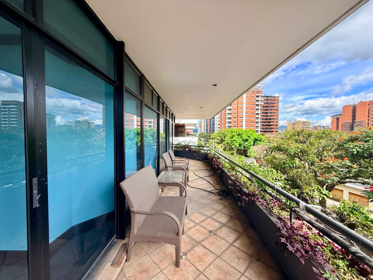 Apartamento en venta en L'excellence zona 14 — Apartamento en Venta en Zona 14, Guatemala, Ciudad — foto 6 de 17