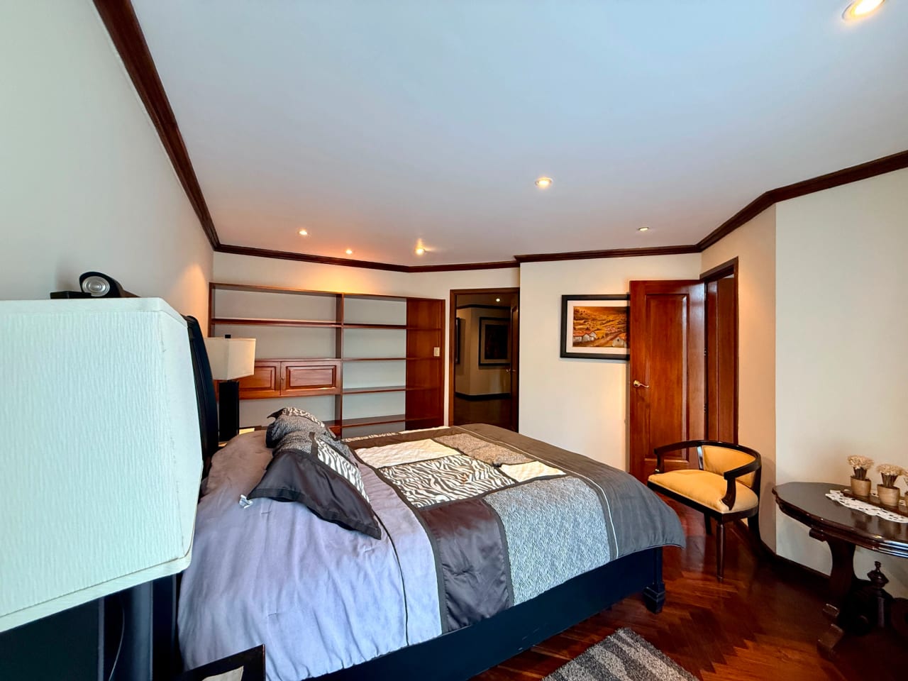 Apartamento en venta en L'excellence zona 14 — Apartamento en Venta en Zona 14, Guatemala, Ciudad — foto 16 de 17