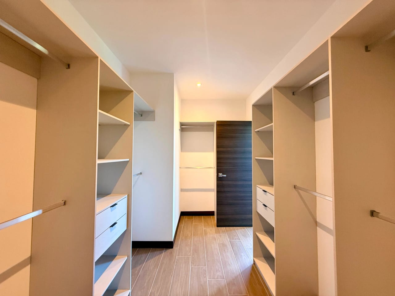 Apartamento en venta en Spazio zona 15 — Apartamento en Venta en Zona 15, Guatemala, Ciudad — foto 5 de 17
