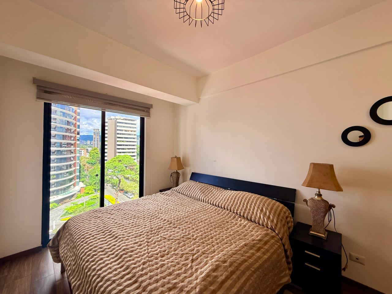 Apartamento en venta eb Casa Clara zona 10 — Apartamento en Venta en Zona 10, Guatemala, Ciudad — foto 13 de 17