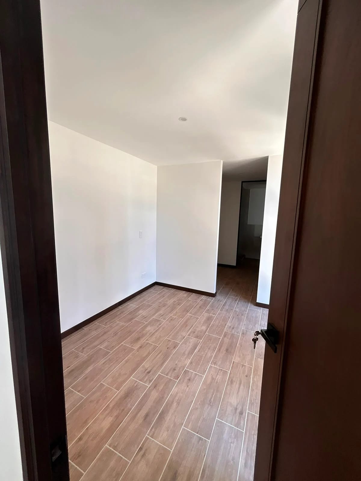 Apartamento en venta en edificio El Ferran 2 zona 14 — Apartamento en Venta en Zona 14, Guatemala, Ciudad — foto 16 de 17