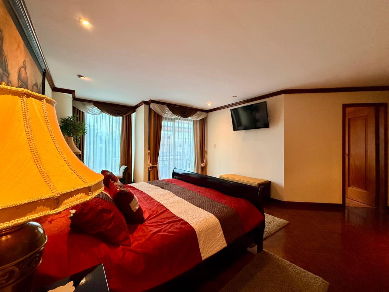 Apartamento amueblado en alquiler en L'excellence zona 14 — Apartamento en Alquiler en Zona 14, Guatemala, Ciudad — foto 10 de 17