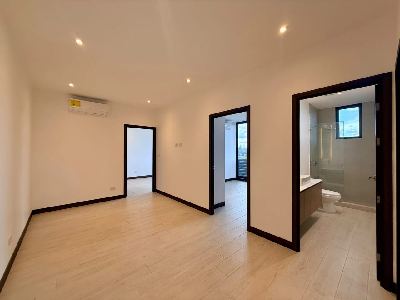 Apartamento en venta eb Spazio zona 15 — Apartamento en Venta en Zona 15, Guatemala, Ciudad — foto 9 de 17