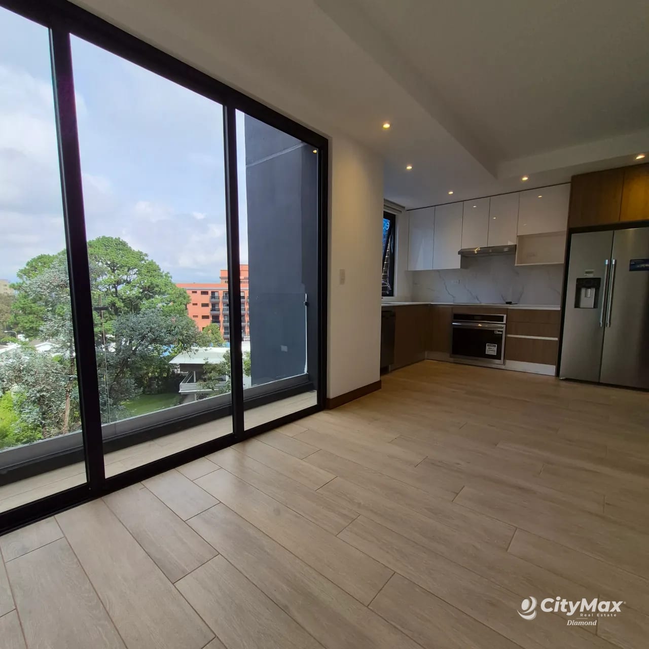 Apartamento en renta en zona 15 Vista Hermosa 1 — Apartamento en Alquiler en Zona 15, Guatemala, Ciudad — foto 1 de 10