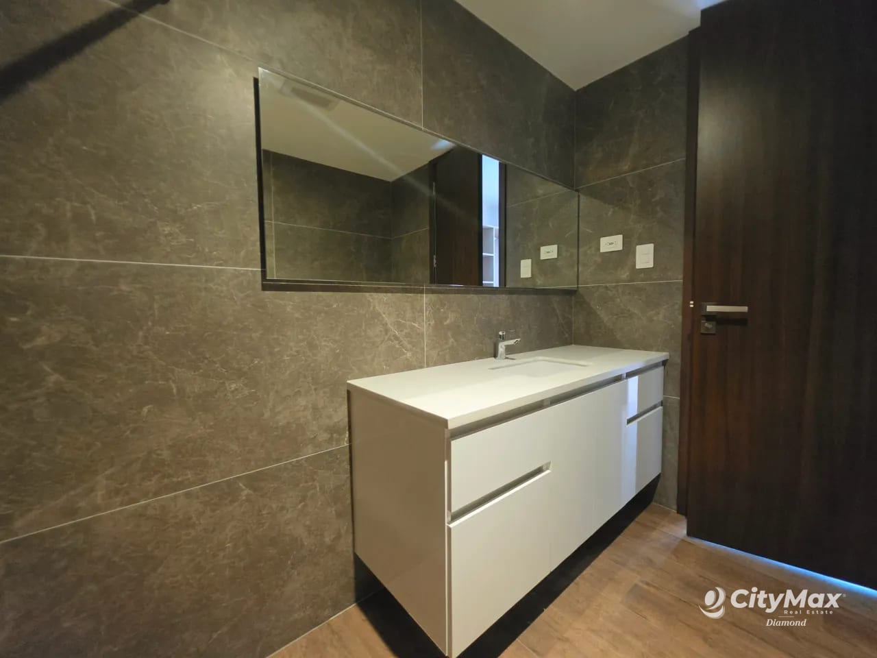 Apartamento en Renta de 2 habitaciones en Gaura Zona 15 — Apartamento en Alquiler en Zona 15, Guatemala, Ciudad — foto 10 de 12