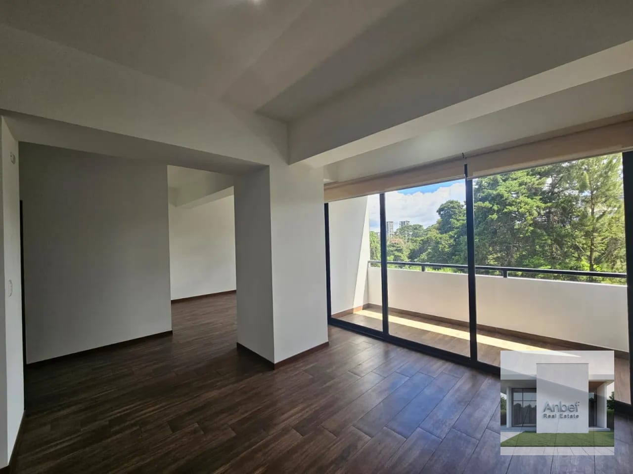 📍Alquiler Apartamento 3 Dormitorios y cuarto de servicio Zona 10 — Apartamento en Alquiler en Casa Acueducto, Zona 10, Guatemala, Ciudad — foto 2 de 8