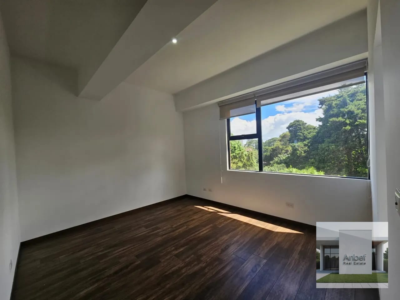 📍Alquiler Apartamento 3 Dormitorios y cuarto de servicio Zona 10 — Apartamento en Alquiler en Casa Acueducto, Zona 10, Guatemala, Ciudad — foto 5 de 8