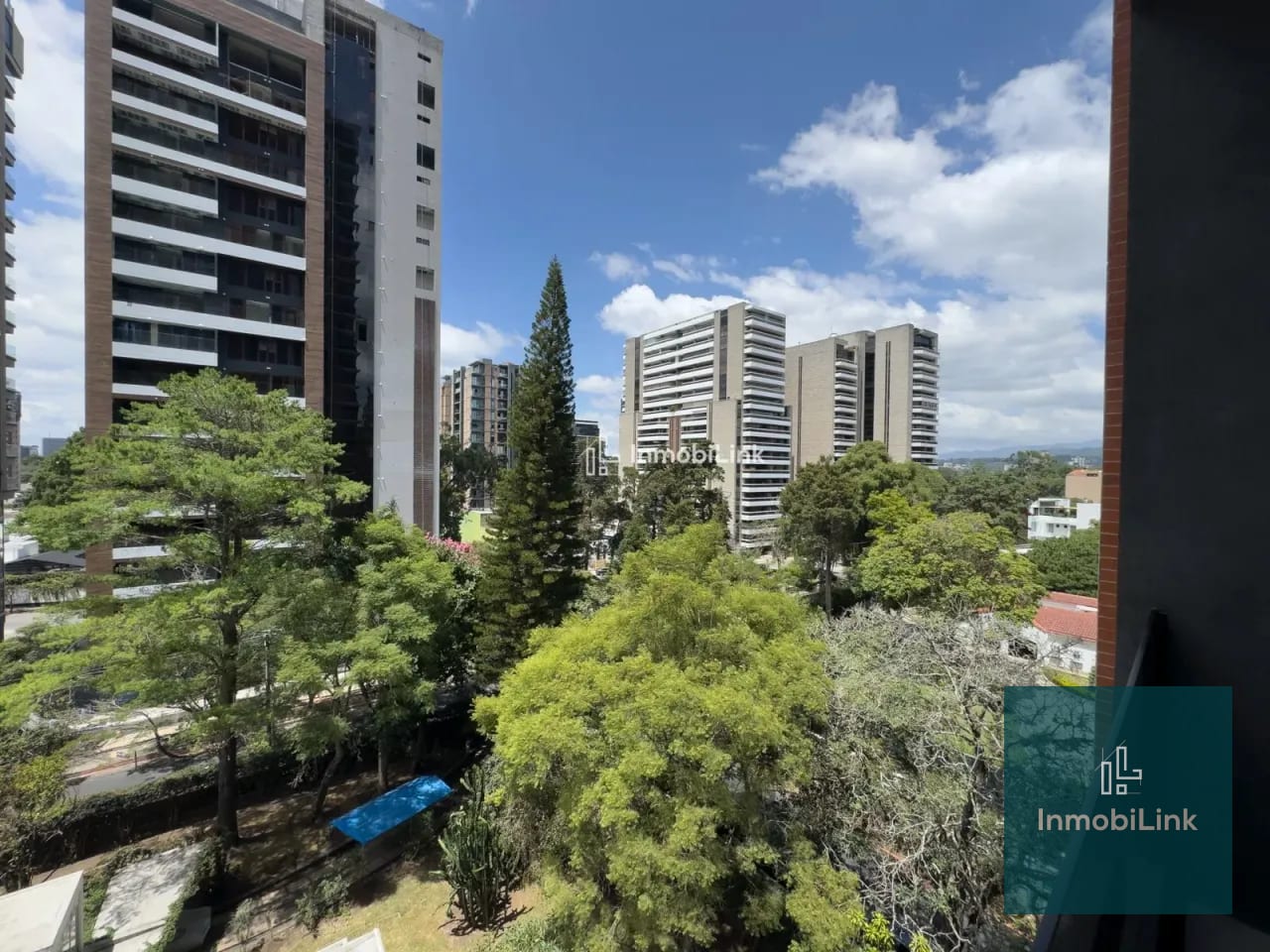 Santa Sofia Apto. — Apartamento en Venta en Zona 10, Guatemala, Ciudad — foto 1 de 17