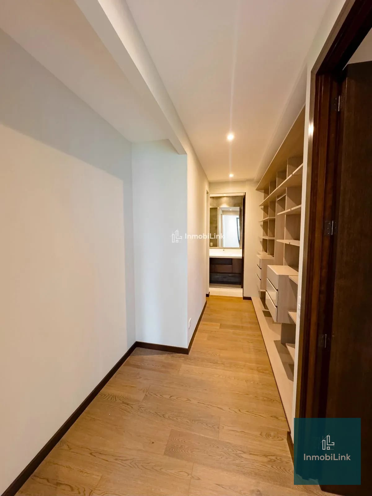 Santa Sofia Apto. — Apartamento en Venta en Zona 10, Guatemala, Ciudad — foto 12 de 17