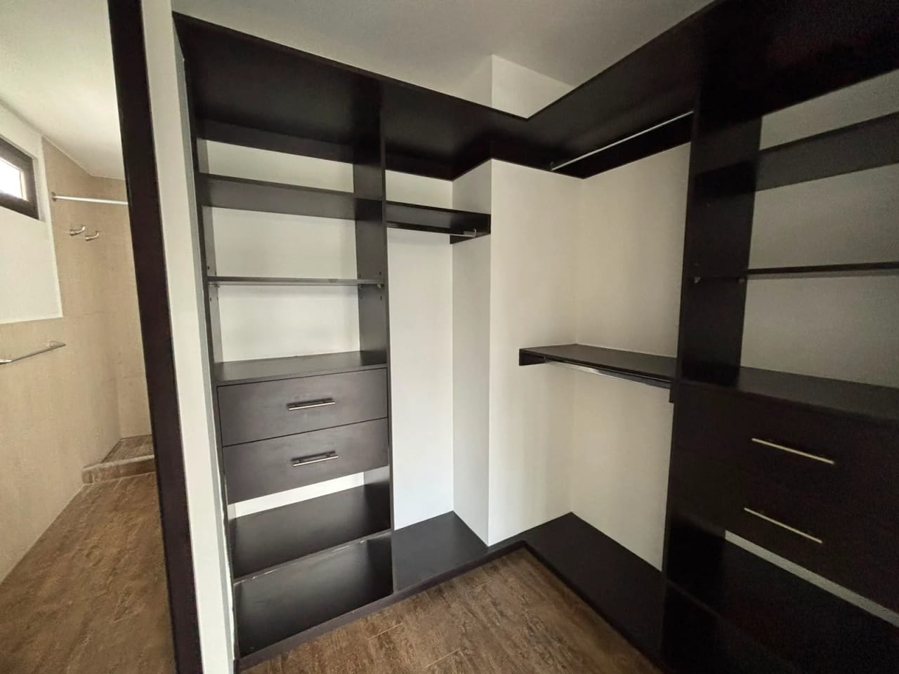 Apartamento en renta - Torre 360 - Zona 15 — Apartamento en Alquiler en Zona 15, Guatemala, Ciudad — foto 7 de 9