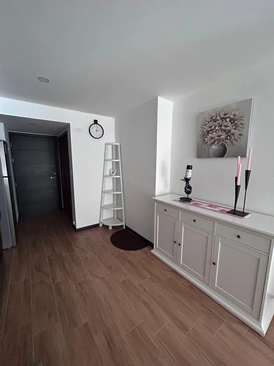 Apartamento en Alquiler Edificio Essenza - Zona 13 — Apartamento en Alquiler en Zona 13, Guatemala, Ciudad — foto 6 de 11