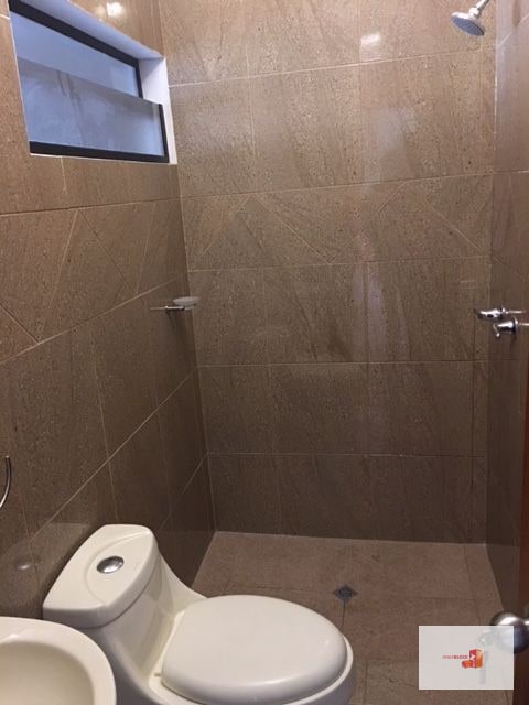 Se RENTA Apartamento Muxbal  CAES / $750 - 3