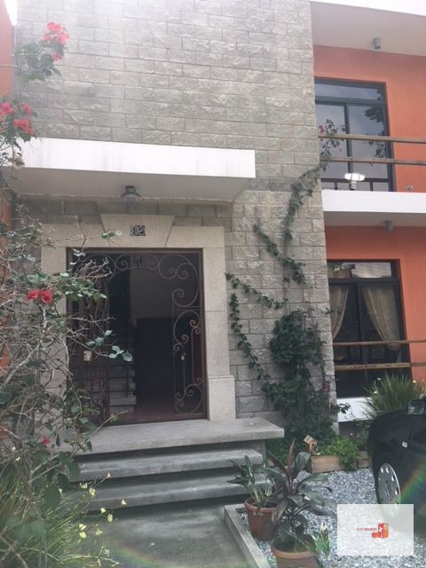Se RENTA Apartamento Muxbal CAES / $750 - 1