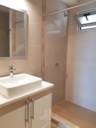 Apartamento en Zona 10, 2 dormitorios  — Apartamento en Alquiler en City Haus, Zona 10, Guatemala, Ciudad — miniatura 8 de 13