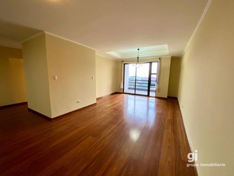 Apartamento en alquiler zona 10, 2 dormitorios + cuarto de servicio - 9