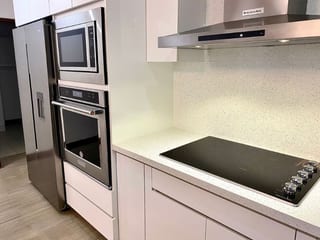 Apartamento en alquiler de 3 hab. en Oakland, Z.10 — Apartamento en Alquiler en Zona 10, Guatemala, Ciudad — miniatura 10 de 14