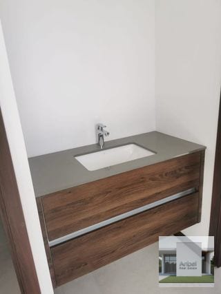 Bonito Apartamento en Edificio MIRA, de 2 Dormitorios en Zona 10 — Apartamento en Venta en Mira, Zona 10, Guatemala, Ciudad — miniatura 2 de 11