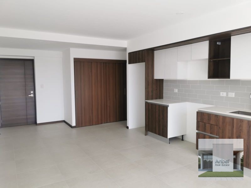 Bonito Apartamento en Edificio MIRA, de 2 Dormitorios en Zona 10 - 5