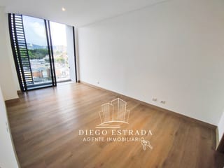 Apartamento con piscina en excelente ubicación — Apartamento en Alquiler en Zona 15, Guatemala, Ciudad — miniatura 4 de 16