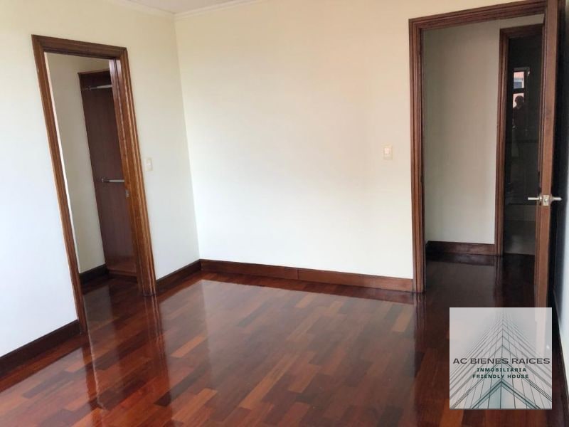 Venta apartamento 3 hab + servicio zona 14 - 7