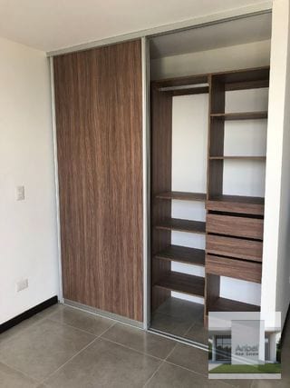 TELIA Alquiler Apartamento 2 Dormitorios Zona 15 Vh 2 — Apartamento en Alquiler en Telia, Zona 15, Guatemala, Ciudad — miniatura 7 de 10