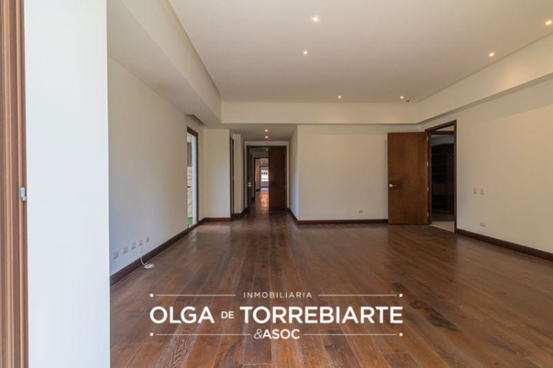 Apartamento con jardin en Tiffany 5ta. Avenida — Apartamento en Venta en Tiffany 5ta Avenida, Zona 14, Guatemala, Ciudad — foto 11 de 15